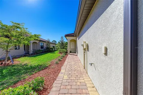 12434 Amica Loop Venice FL 34293