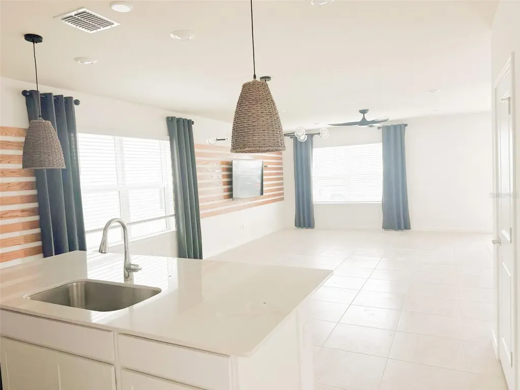 1889 Summer Serenity Drive Kissimmee FL 34744