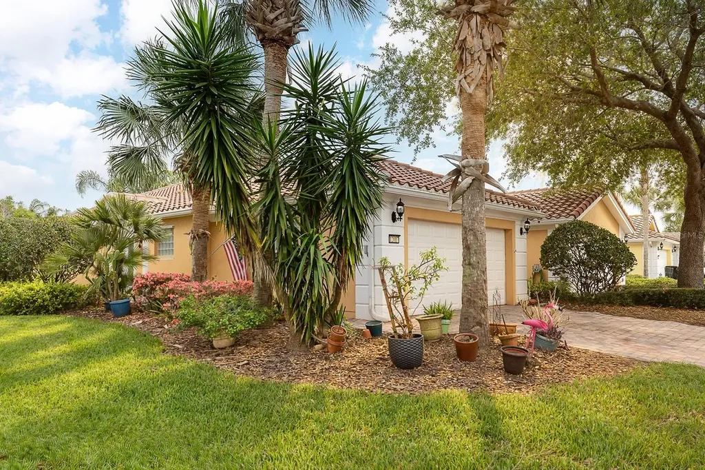 12017 Kajetan Lane Orlando FL 32827