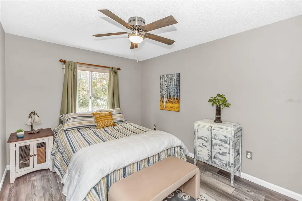 105 Breezewood Drive Debary FL 32713