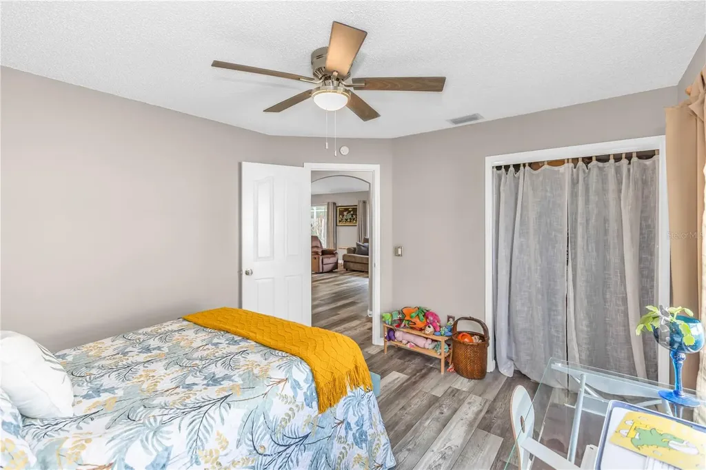 105 Breezewood Drive Debary FL 32713
