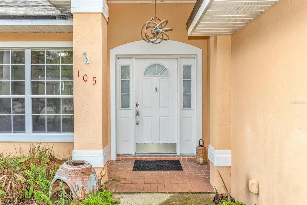 105 Breezewood Drive Debary FL 32713