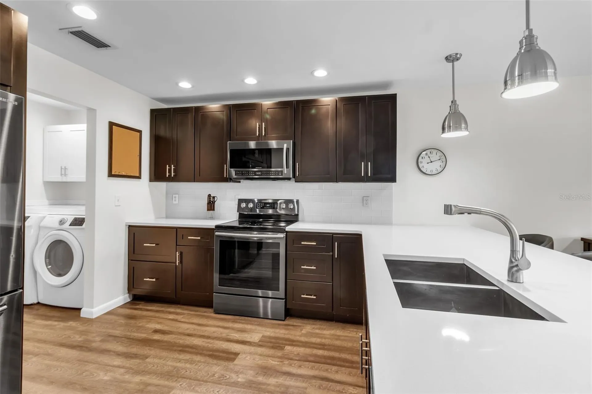 5519 Palm Aire Drive Sarasota FL 34243