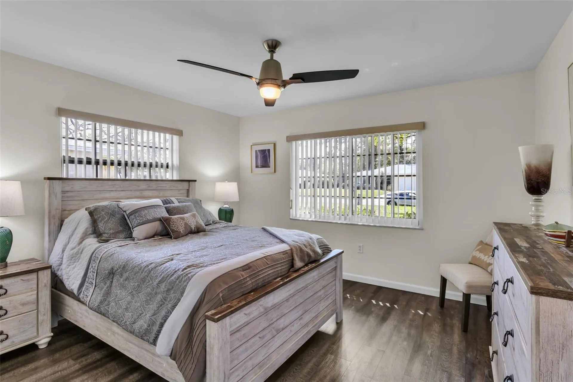 5519 Palm Aire Drive Sarasota FL 34243
