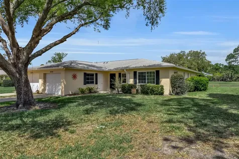 5519 Palm Aire Drive Sarasota FL 34243