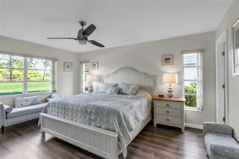 5519 Palm Aire Drive Sarasota FL 34243