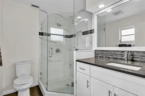 5519 Palm Aire Drive Sarasota FL 34243