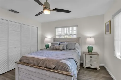 5519 Palm Aire Drive Sarasota FL 34243
