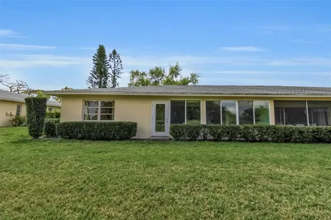 5519 Palm Aire Drive Sarasota FL 34243