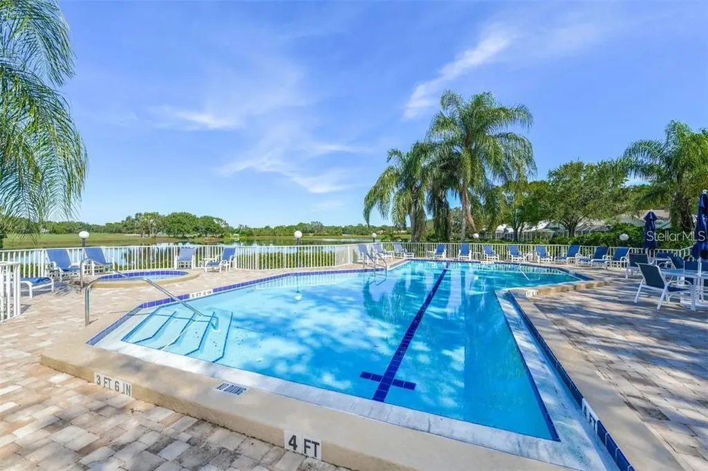 7904 Hampton Court University Park FL 34201
