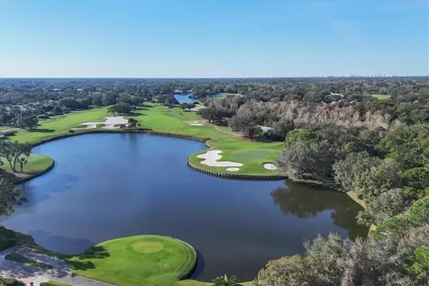 7904 Hampton Court University Park FL 34201