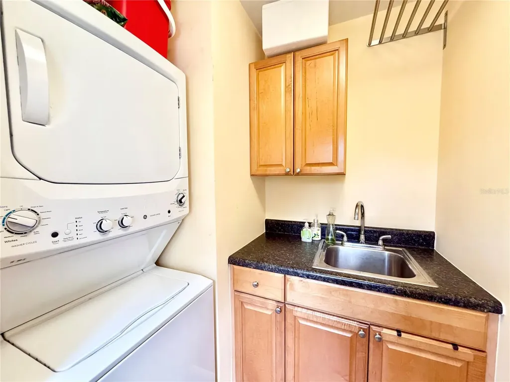 4908 27th Avenue S Gulfport FL 33707