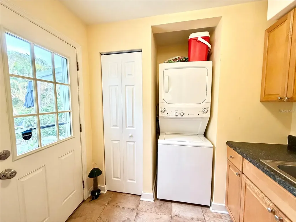 4908 27th Avenue S Gulfport FL 33707