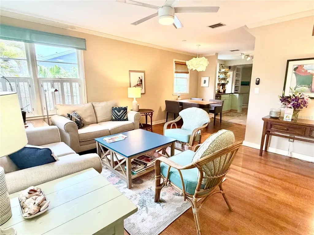 4908 27th Avenue S Gulfport FL 33707