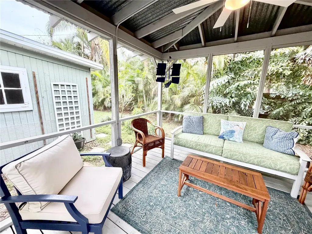 4908 27th Avenue S Gulfport FL 33707
