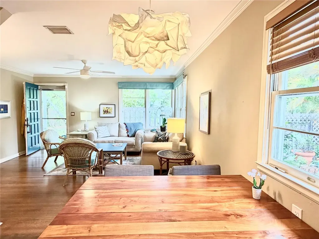 4908 27th Avenue S Gulfport FL 33707