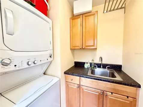 4908 27th Avenue S Gulfport FL 33707