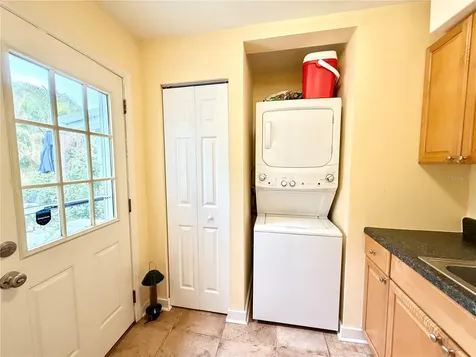 4908 27th Avenue S Gulfport FL 33707