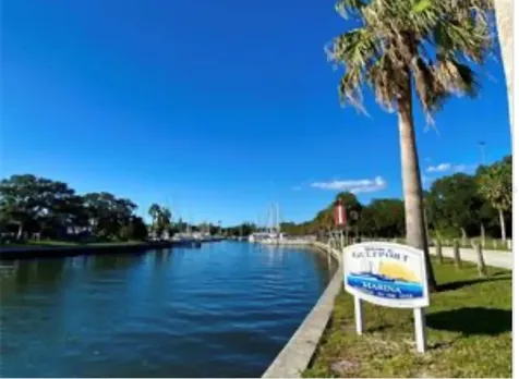4908 27th Avenue S Gulfport FL 33707