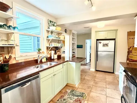 4908 27th Avenue S Gulfport FL 33707