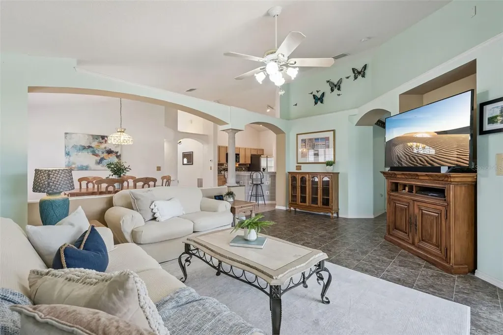2631 Star Lake View Drive Kissimmee FL 34747