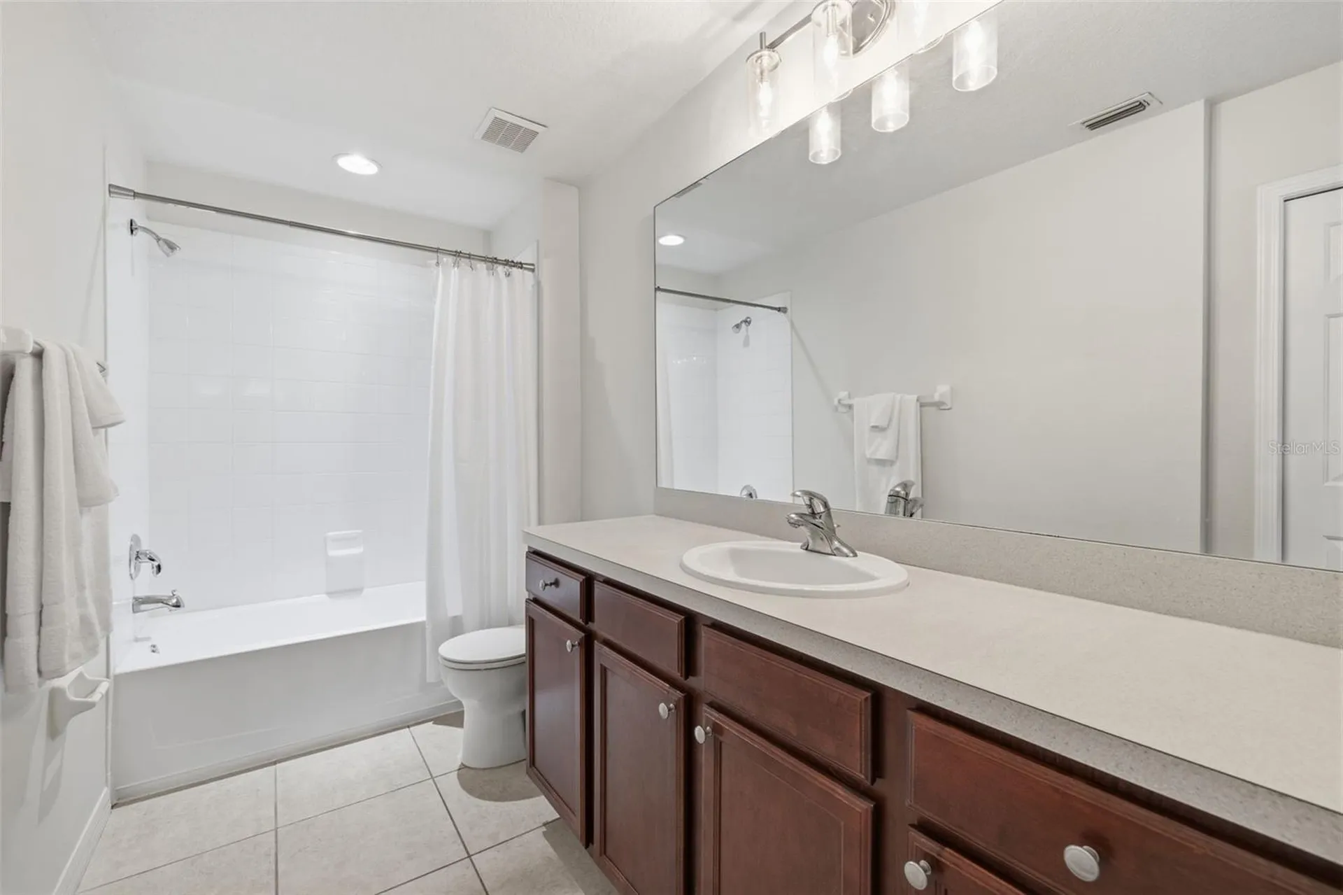 6606 83rd Avenue N Pinellas Park FL 33781