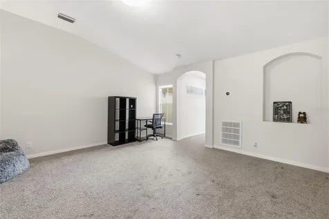 6606 83rd Avenue N Pinellas Park FL 33781