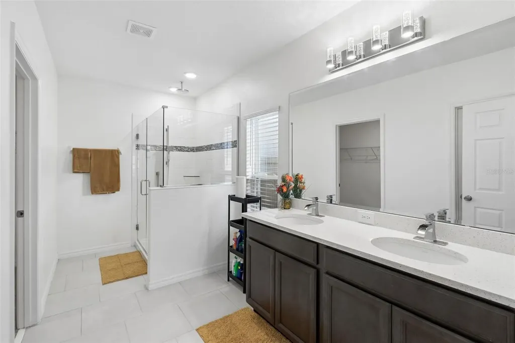 687 Campo Lane Davenport FL 33837