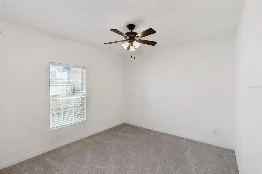 687 Campo Lane Davenport FL 33837