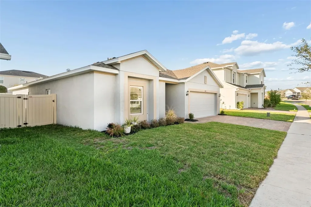 687 Campo Lane Davenport FL 33837