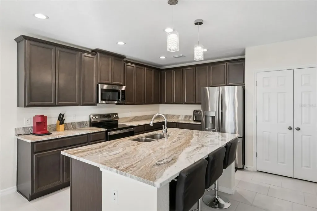 687 Campo Lane Davenport FL 33837