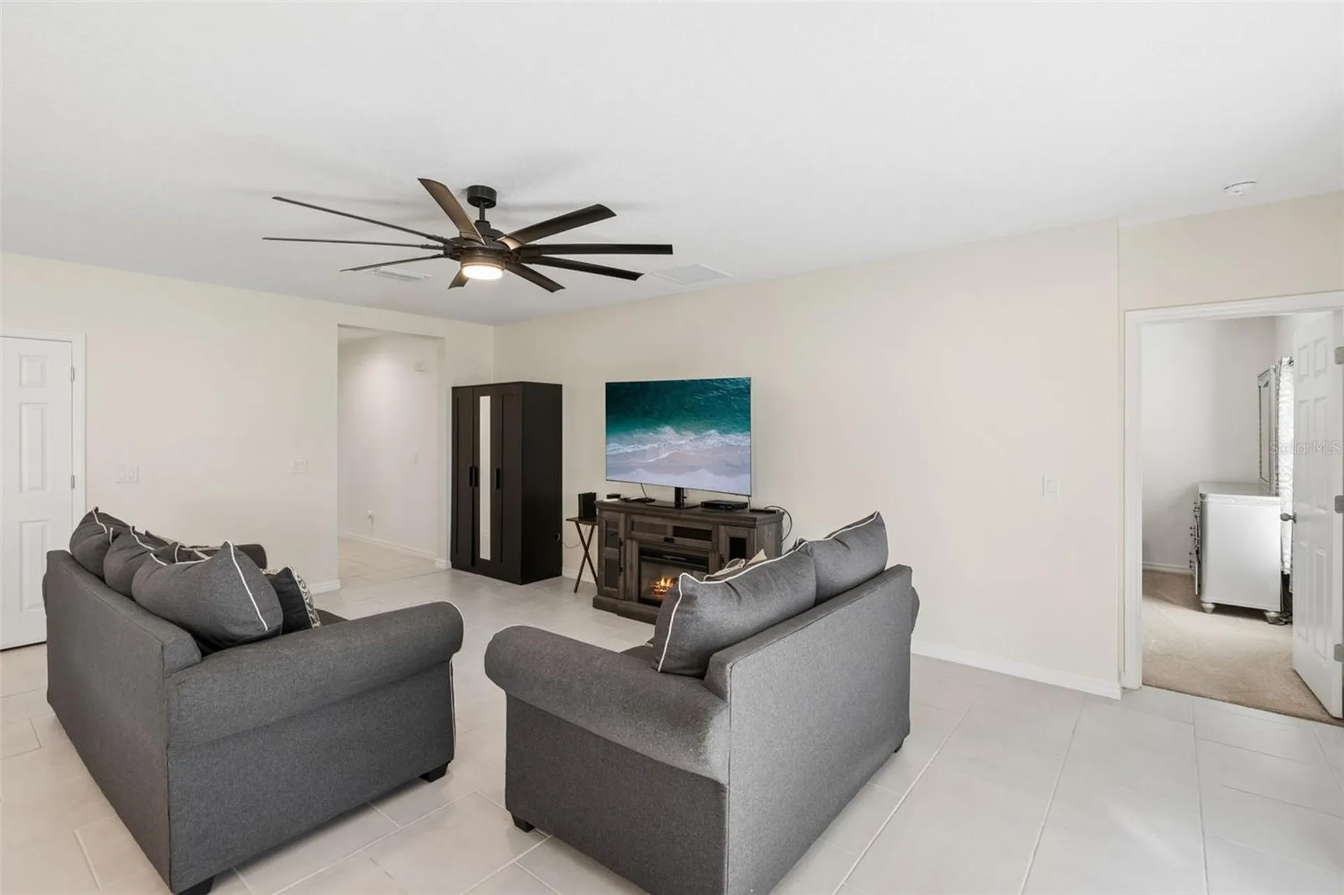 687 Campo Lane Davenport FL 33837