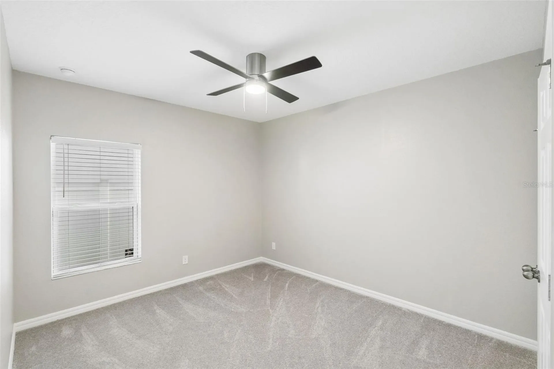 687 Campo Lane Davenport FL 33837