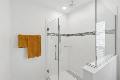 687 Campo Lane Davenport FL 33837