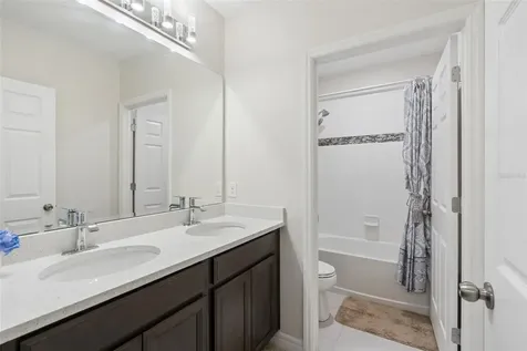 687 Campo Lane Davenport FL 33837