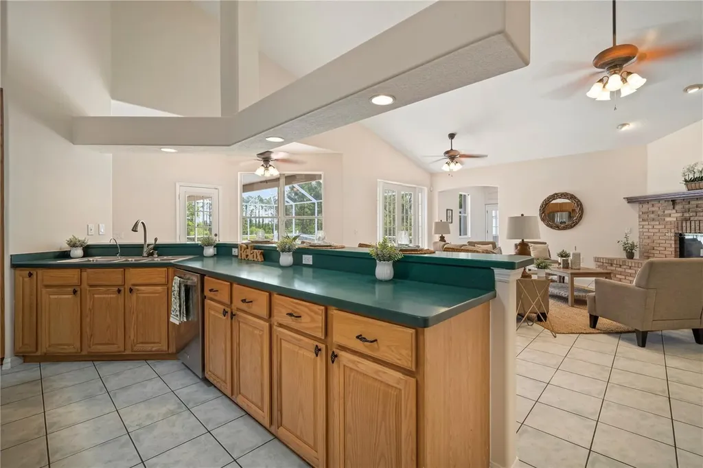 21616 67th Avenue E Bradenton FL 34211