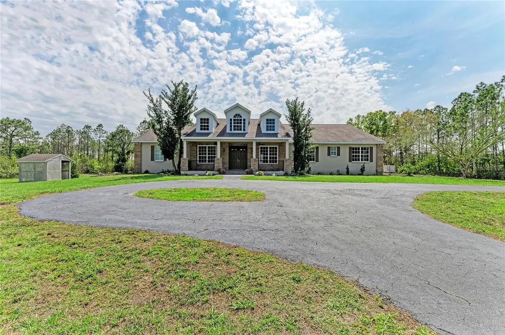 21616 67th Avenue E Bradenton FL 34211
