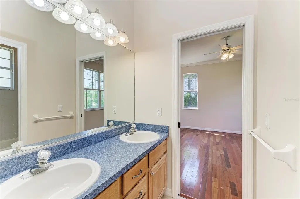 21616 67th Avenue E Bradenton FL 34211