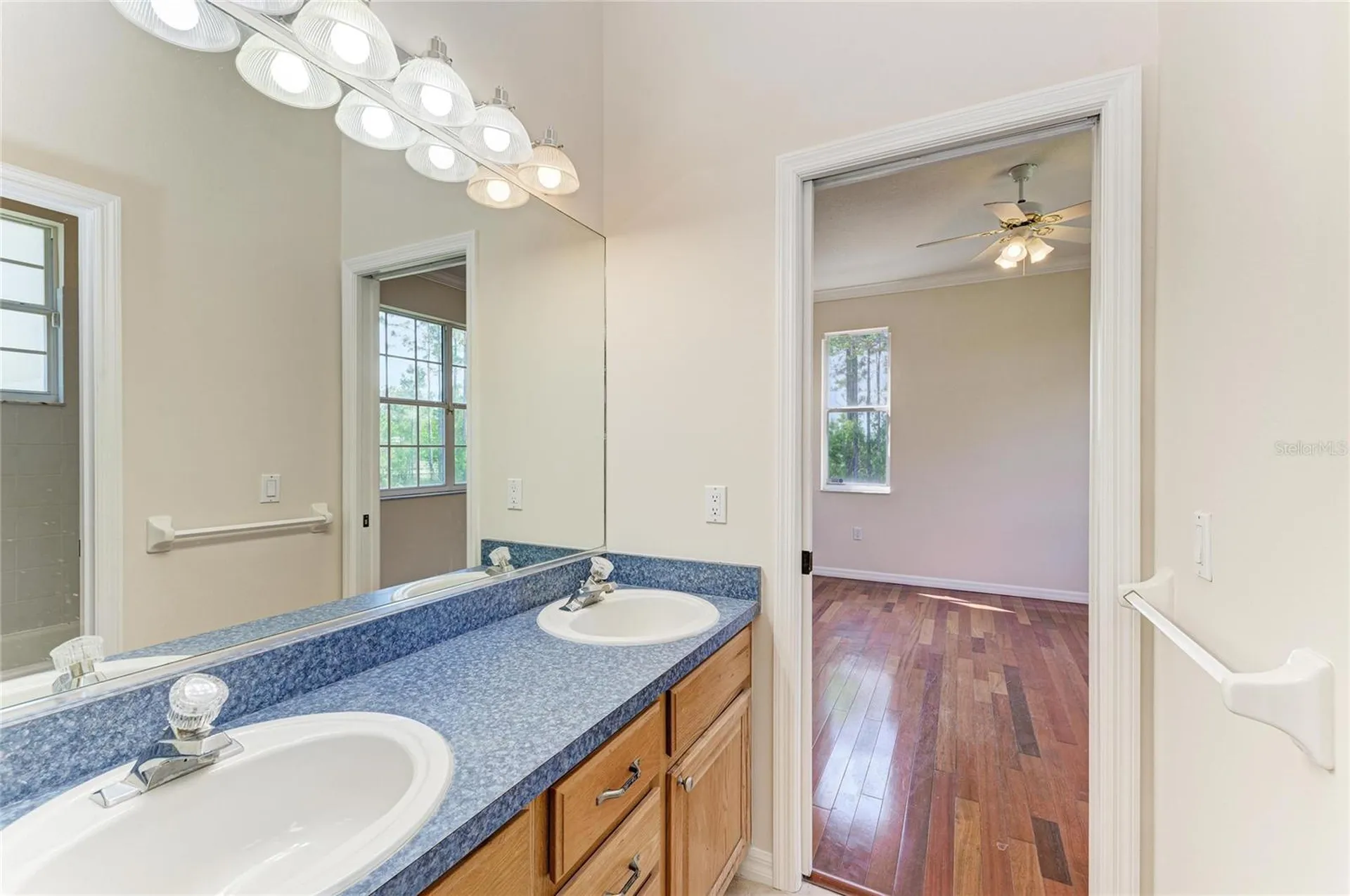 21616 67th Avenue E Bradenton FL 34211