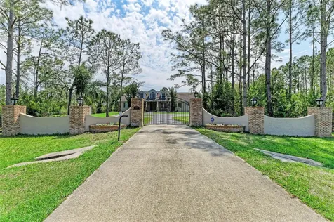 21616 67th Avenue E Bradenton FL 34211