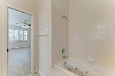 21616 67th Avenue E Bradenton FL 34211
