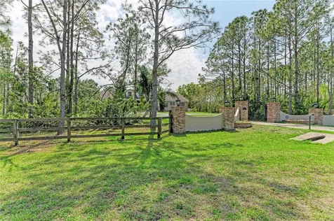 21616 67th Avenue E Bradenton FL 34211