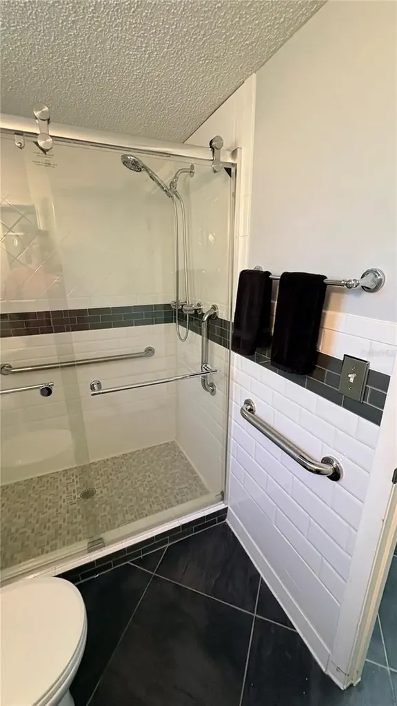 3514 Lake Bayshore Drive Bradenton FL 34205