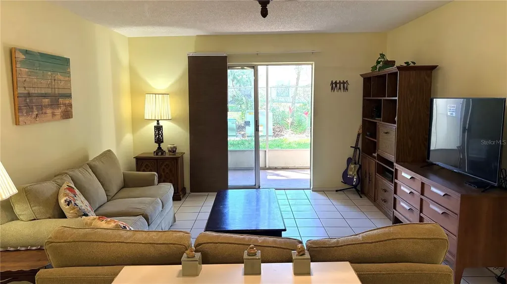 3514 Lake Bayshore Drive Bradenton FL 34205