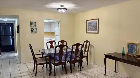 3514 Lake Bayshore Drive Bradenton FL 34205