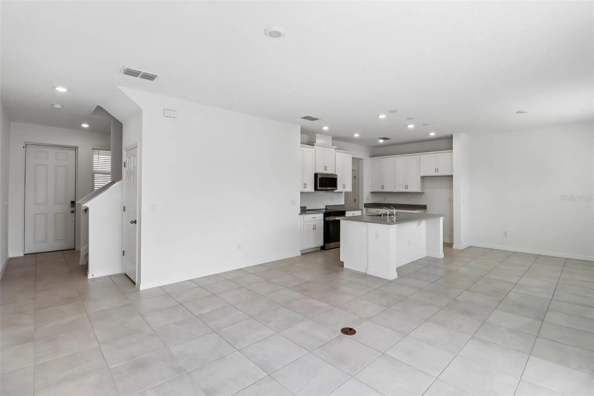 1196 Happy Forest Loop Deland FL 32720