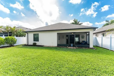 2109 La Palma Avenue Port Charlotte FL 33953