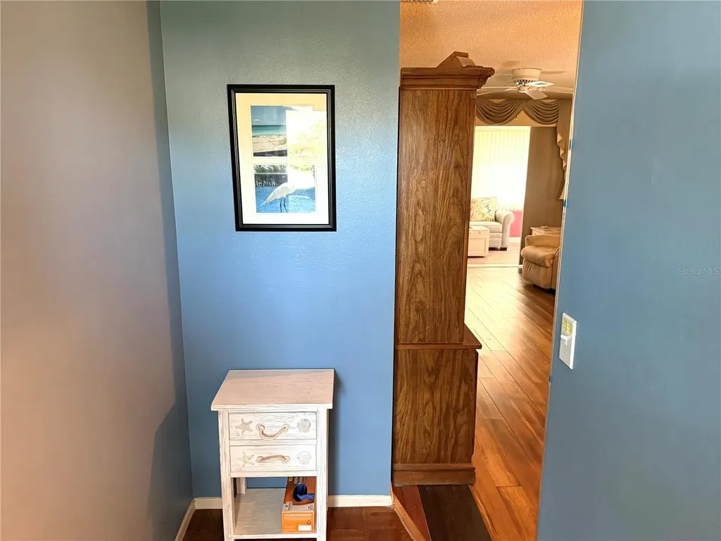 390 301 Boulevard W Bradenton FL 34205