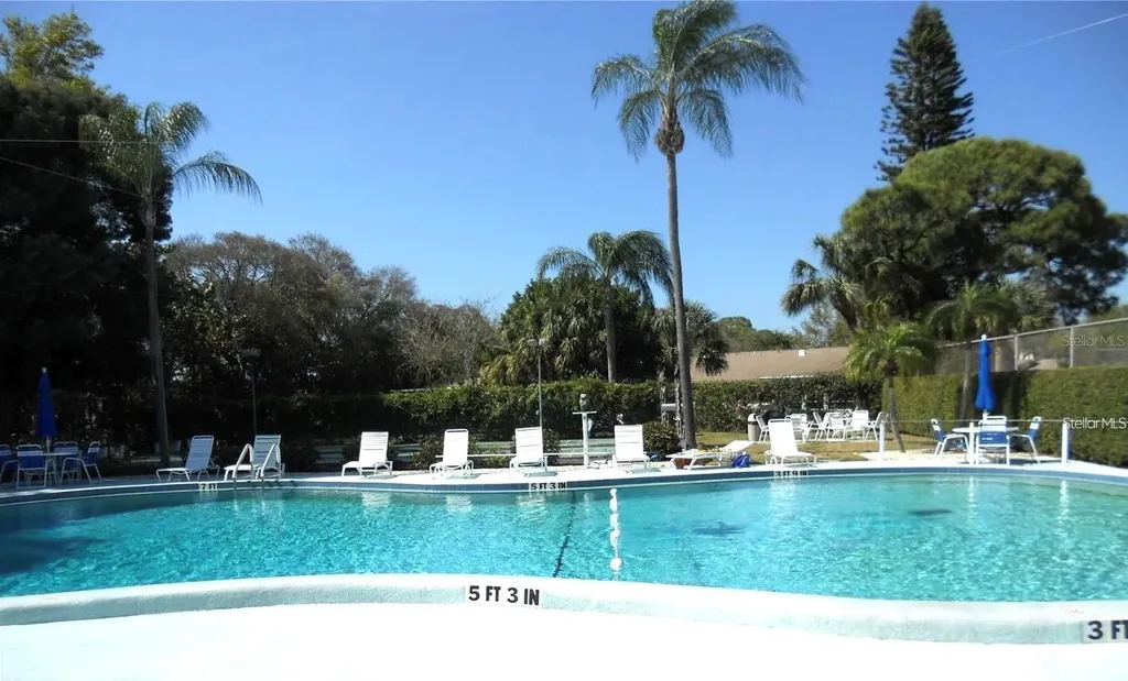 390 301 Boulevard W Bradenton FL 34205