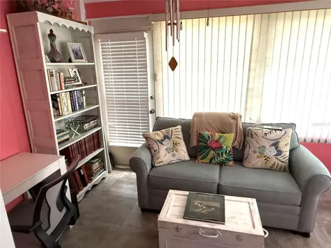 390 301 Boulevard W Bradenton FL 34205